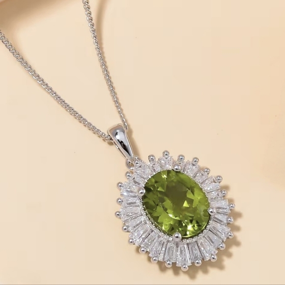 NWT RARE HEBEI CHINA PERIDOT & MOISSANITE 18" PLATINUM NECKLACE - Picture 3 of 10